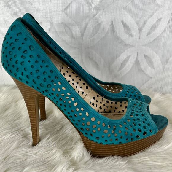 Enzo Angiolini Sully Perforated Suede High Heels Teal Peep Toe Size 9 - Picture 4 of 7